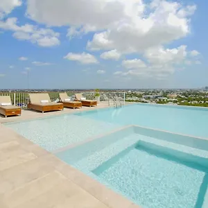 Lujoso Apartamento, Nuevo! Apartamento Cancún
